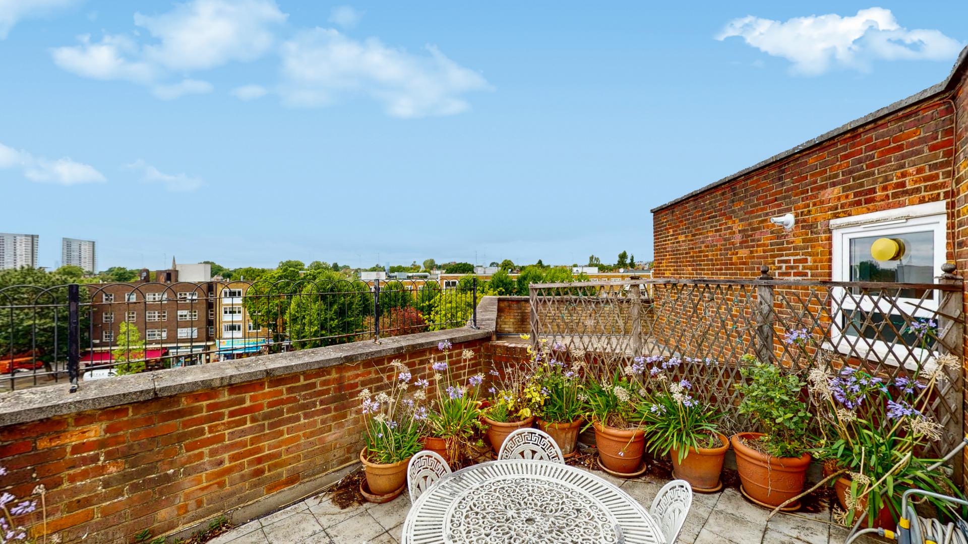 Penthouse Apartment Belsize road, South Hampstead